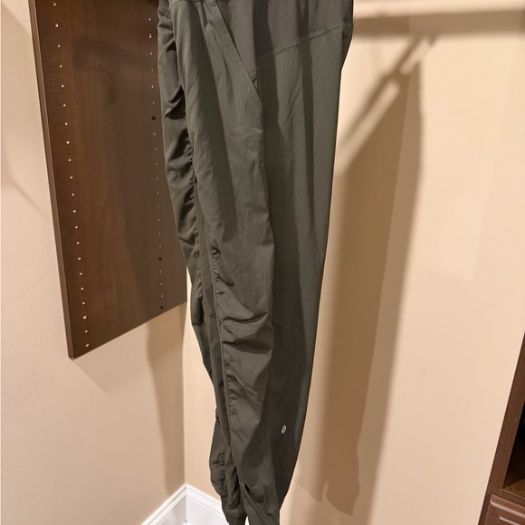lululemon athletica Olive Green Joggers - Picture 5 of 6